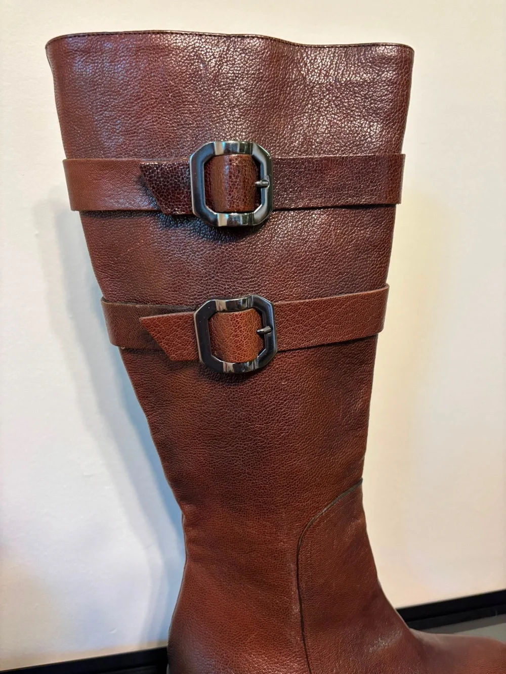 Emanuele Crasto Women’s leather Over-The-Knee Buckle Boots in Brown l
